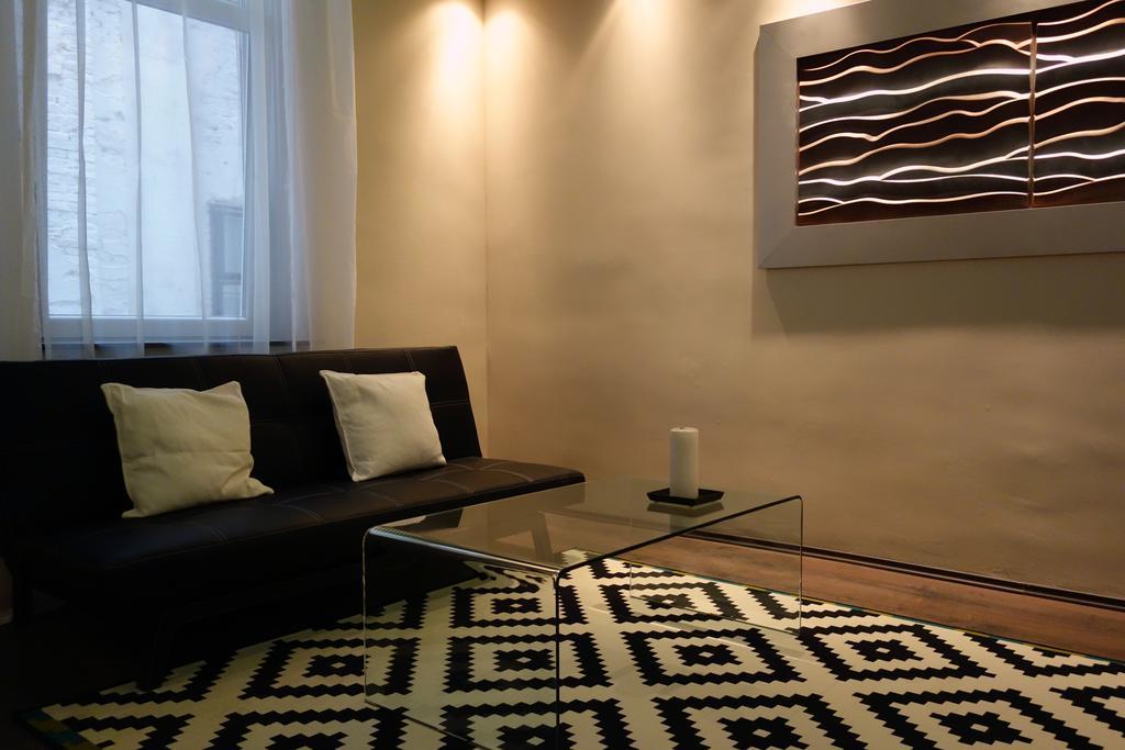 Vivid Csengery Apartment بودابست الغرفة الصورة