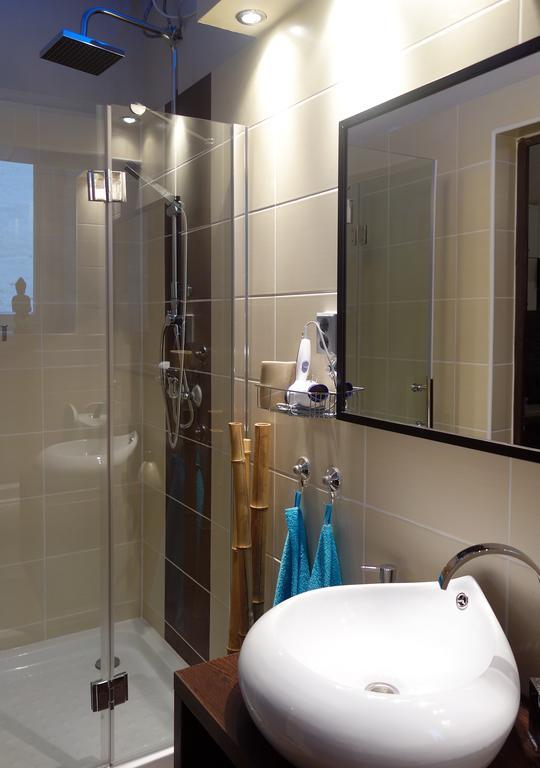 Vivid Csengery Apartment بودابست الغرفة الصورة